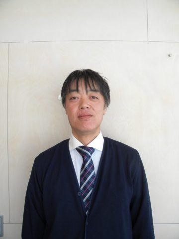小島　一人
